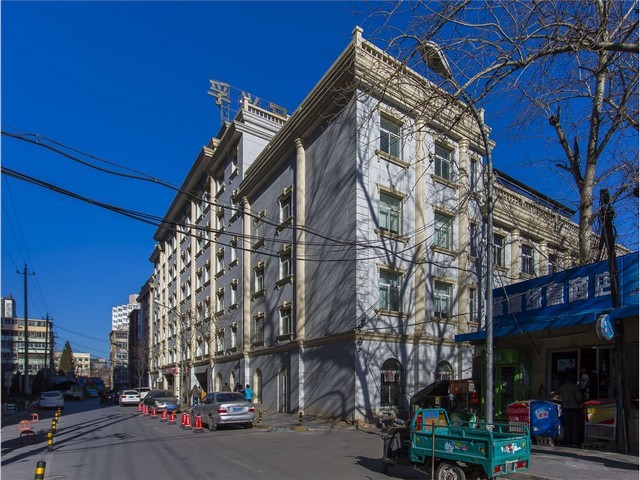 山东塑料封盒机直销